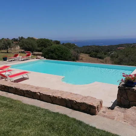 La Sima Con Piscina Vista Mare Sardegna Villa San Pantaleo
