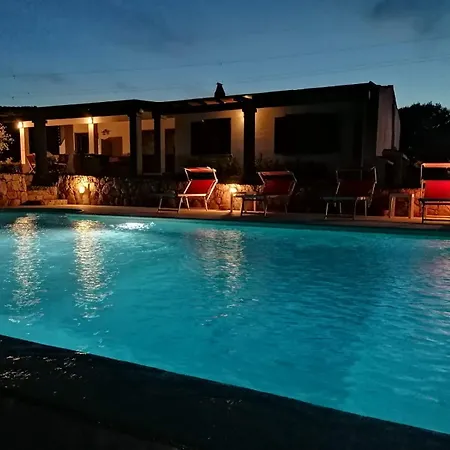 La Sima Con Piscina Vista Mare Sardegna San Pantaleo