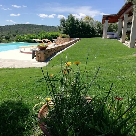 La Sima Con Piscina Vista Mare Sardegna
