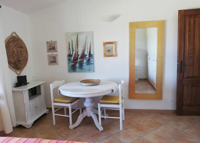 La Sima Con Piscina Vista Mare Sardegna Villa
