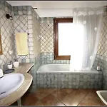 La Sima Con Piscina Vista Mare Sardegna Villa